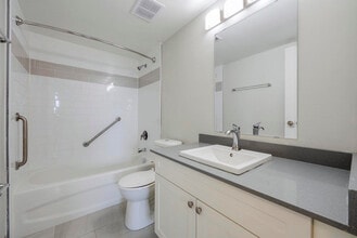 Queen Margaret I in Kitchener, ON - Building Photo - Building Photo