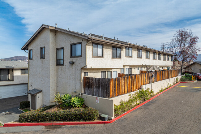 Sweetwater Hills in Spring Valley, CA - Building Photo - Building Photo