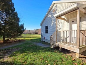 4 Rock Point Rd in Burlington, VT - Building Photo - Building Photo