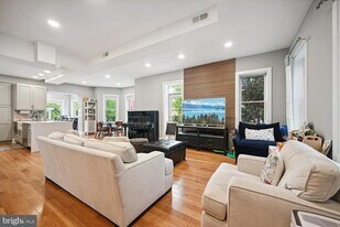 522 F St NE in Washington, DC - Building Photo