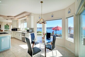 1539 13th Court Fi in Fox Island, WA - Building Photo - Building Photo