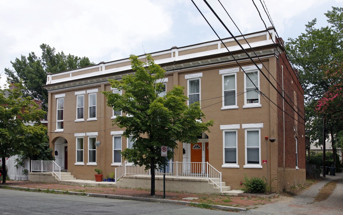 2304-2308 M St in Richmond, VA - Building Photo