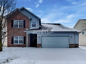 5659 W Woodview Trl in McCordsville, IN - Building Photo