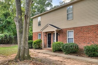 126 Chalet N Blvd in North Augusta, SC - Building Photo - Building Photo