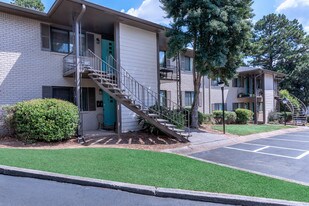 Magnolia Gardens Apartments