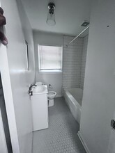 863 Pineview Dr in Forest Park, GA - Building Photo - Building Photo