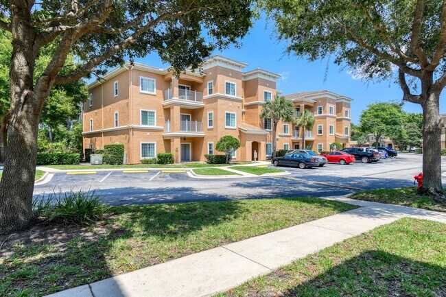 property at 605 Fairway Dr