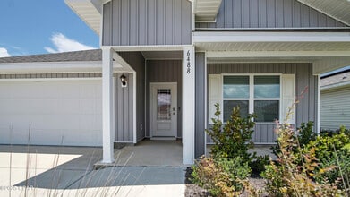 6488 Slabinski Ln in Panama City, FL - Building Photo - Building Photo