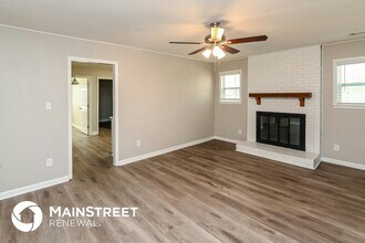 9009 Trailhead Ct in Charlotte, NC - Foto de edificio - Building Photo