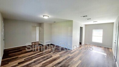 1704 Langford St in Greenville, TX - Building Photo - Building Photo