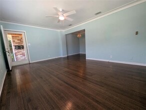 208 12th Ave N in St. Petersburg, FL - Foto de edificio - Building Photo