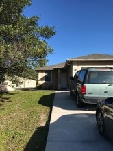 3217 Andrews Ave, Unit A in Naples, FL - Building Photo - Building Photo