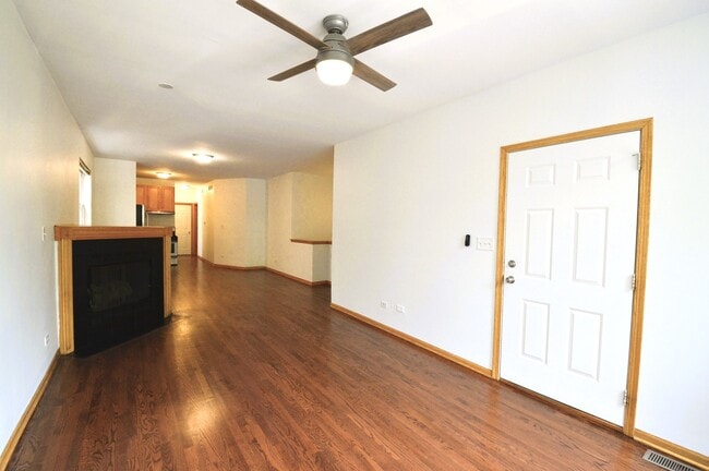 1319 N Campbell Ave in Chicago, IL - Building Photo - Building Photo