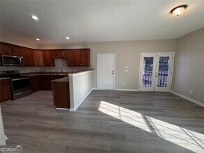 1812 Lakewood Ave SE in Atlanta, GA - Building Photo - Building Photo