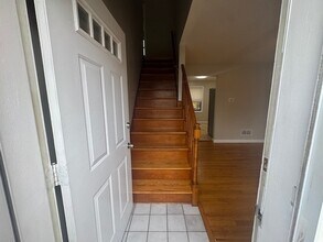 26 Albertson Rd in Hamden, CT - Building Photo - Building Photo