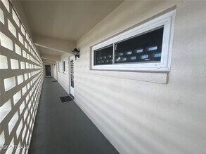 2711 N Halifax Ave in Daytona Beach, FL - Building Photo - Building Photo