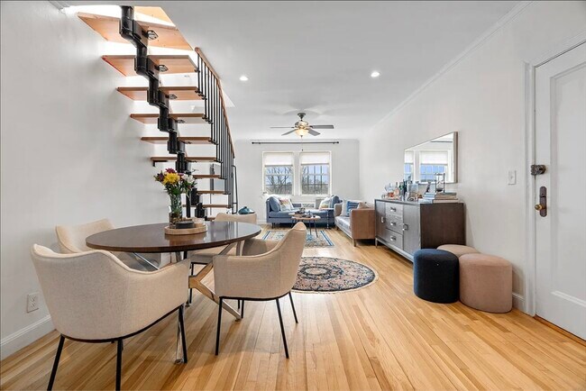 1496 Beacon St in Brookline, MA - Building Photo - Building Photo