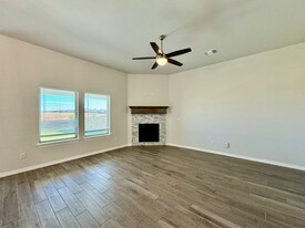 16220 Marsha Dr in Edmond, OK - Foto de edificio - Building Photo