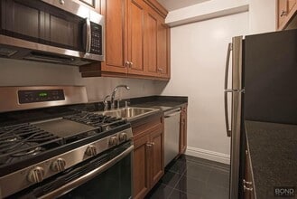 330 W 45th St in New York, NY - Building Photo - Building Photo