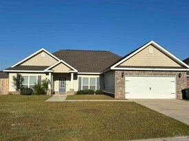 1673 Quartz Ave in Cantonment, FL - Building Photo