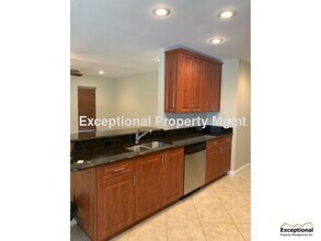 1617 SW 28th Terrace in Cape Coral, FL - Building Photo - Building Photo