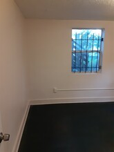 1634 W 2nd St, Unit 1st fl in Jacksonville, FL - Foto de edificio - Building Photo