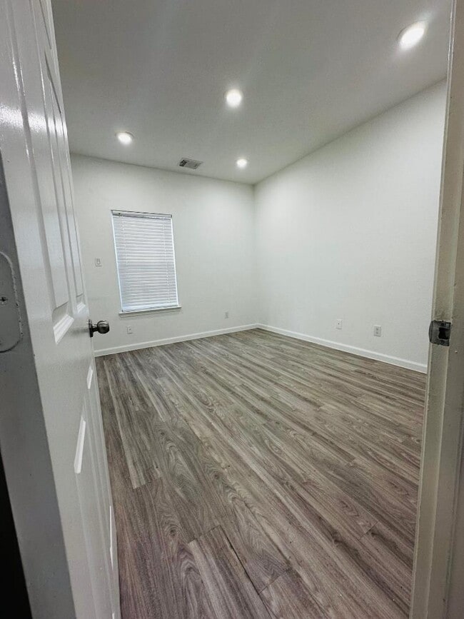 property at 6946 Paris St