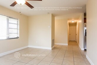 9504 Bloomfield Dr in Palm Beach Gardens, FL - Building Photo - Building Photo