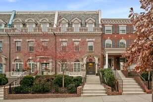 2818 Connecticut Ave NW, Unit #3 in Washington, DC - Building Photo
