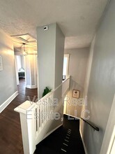 1211 E Jefferson St in Bloomington, IL - Building Photo - Building Photo