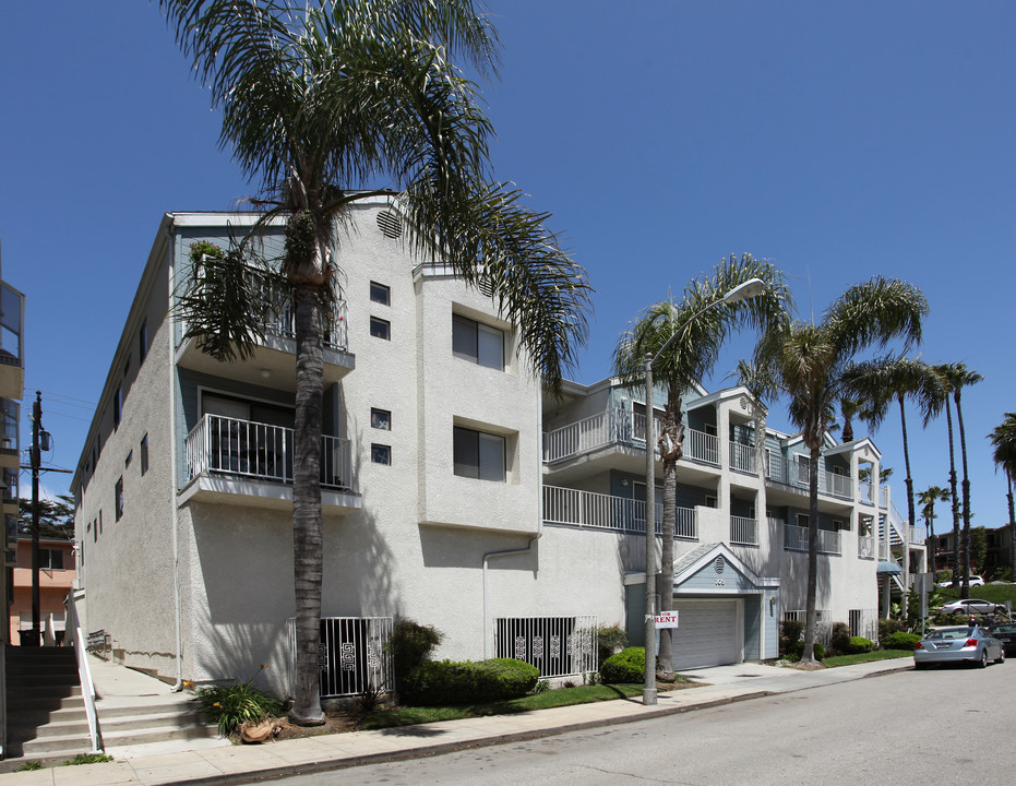 109 Roswell Ave in Long Beach, CA - Building Photo