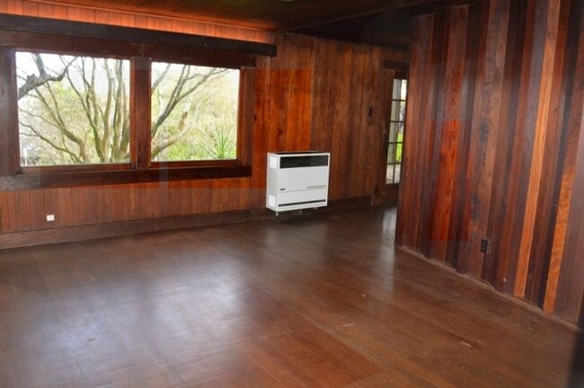 141 San Carlos Ave in Sausalito, CA - Building Photo - Building Photo