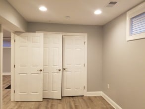7812 Stanley Ln, Unit 1 in Severn, MD - Foto de edificio - Building Photo
