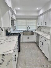 12913 Winthrop Ave in Los Angeles, CA - Foto de edificio - Building Photo