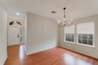 14109 Ballycastle Trail in Austin, TX - Building Photo - Building Photo