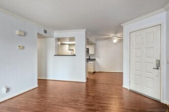 12007 Alta Carmel Ct in San Diego, CA - Building Photo - Building Photo