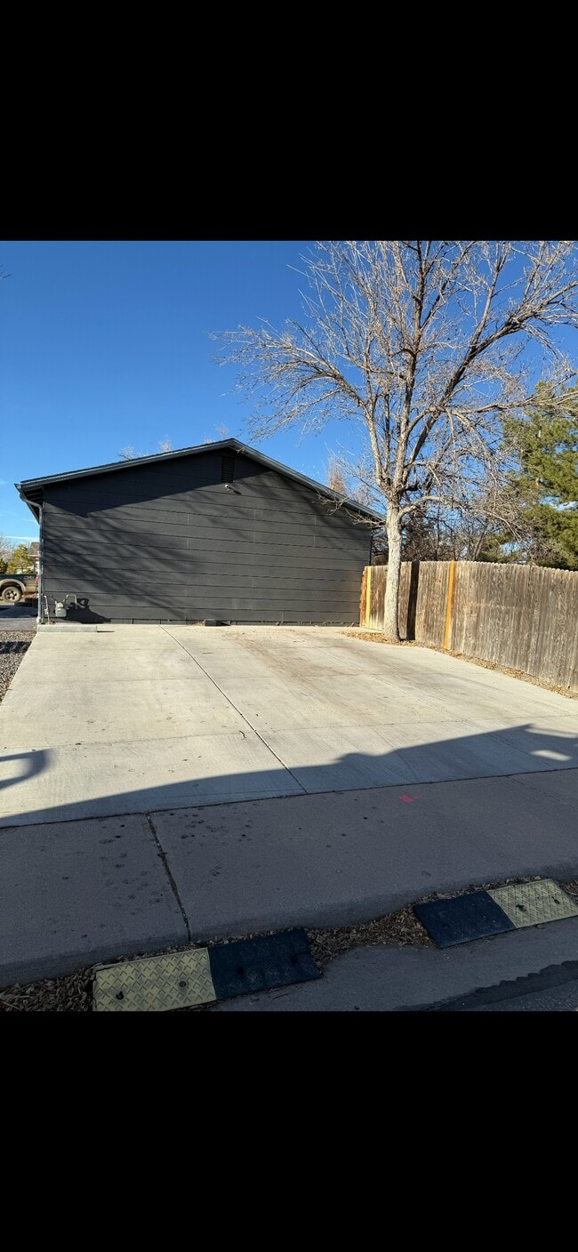 11175 Dexter Dr in Thornton, CO - Building Photo - Building Photo