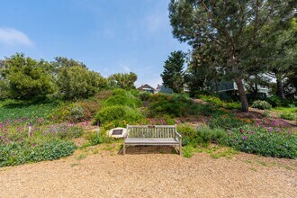 1707 Pacific Coast Hwy in Hermosa Beach, CA - Building Photo - Building Photo