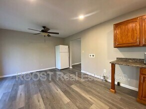 3323 Upper Valley Pike in Springfield, OH - Building Photo - Building Photo