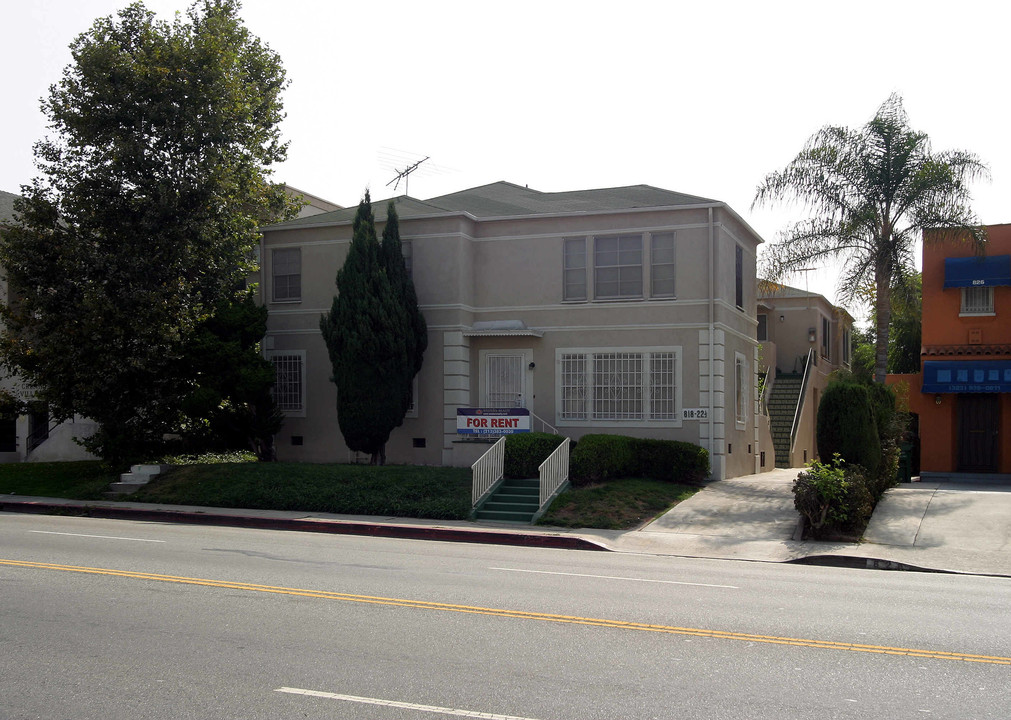 818-822 1/2 Crenshaw Blvd in Los Angeles, CA - Building Photo