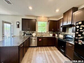 8126 Breakaway Pass in San Antonio, TX - Building Photo - Building Photo