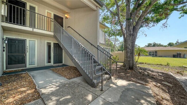 property at 5649 Summerside Ln