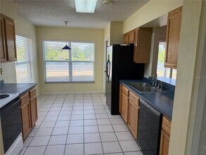 728 Burlwood St in Brandon, FL - Building Photo - Building Photo