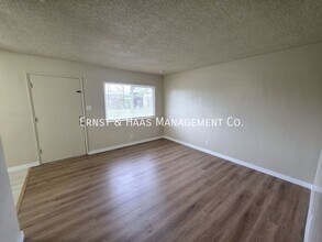 9119 Rose St in Bellflower, CA - Foto de edificio - Building Photo