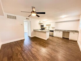 5928 Fletcher Ave in Fort Worth, TX - Building Photo