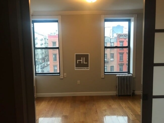 1ST AVE., Unit 3 in New York, NY - Building Photo - Building Photo