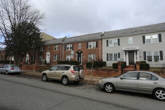 1826 C St SE in Washington, DC - Foto de edificio - Building Photo