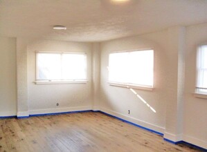 15 Beechwood Ave in Watertown, MA - Building Photo - Building Photo