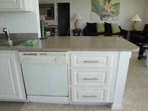 6104 Palma Del Mar Blvd S in St. Petersburg, FL - Building Photo - Building Photo