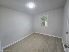 235 Roseborough Rd in Grover, NC - Building Photo - Building Photo